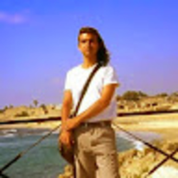 Meet your Posher, Aaron - Picture 1 of 1